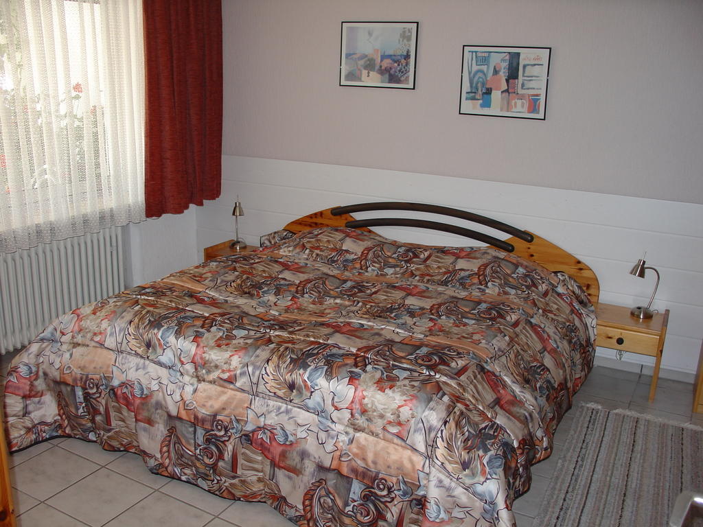 Hotel Haus Mowe Cochem Kamer foto
